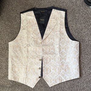 Yourties Mens champagne vest size XXL brand new